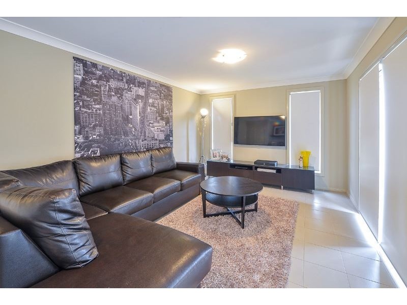 7 Red Ash Avenue, Mount Annan NSW 2567