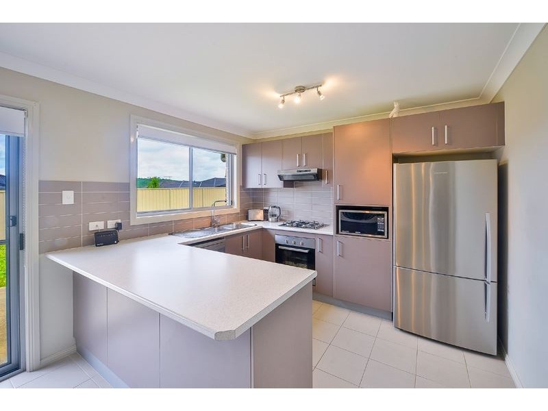 7 Red Ash Avenue, Mount Annan NSW 2567