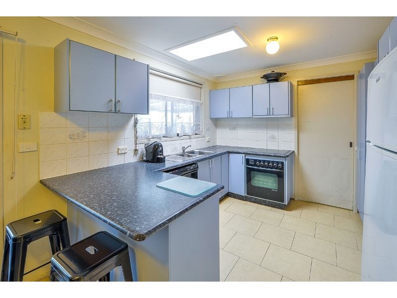 46 Semillon Cres, Eschol Park NSW 2558