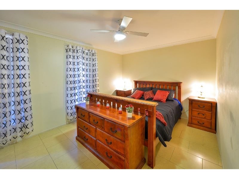 46 Semillon Cres, Eschol Park NSW 2558