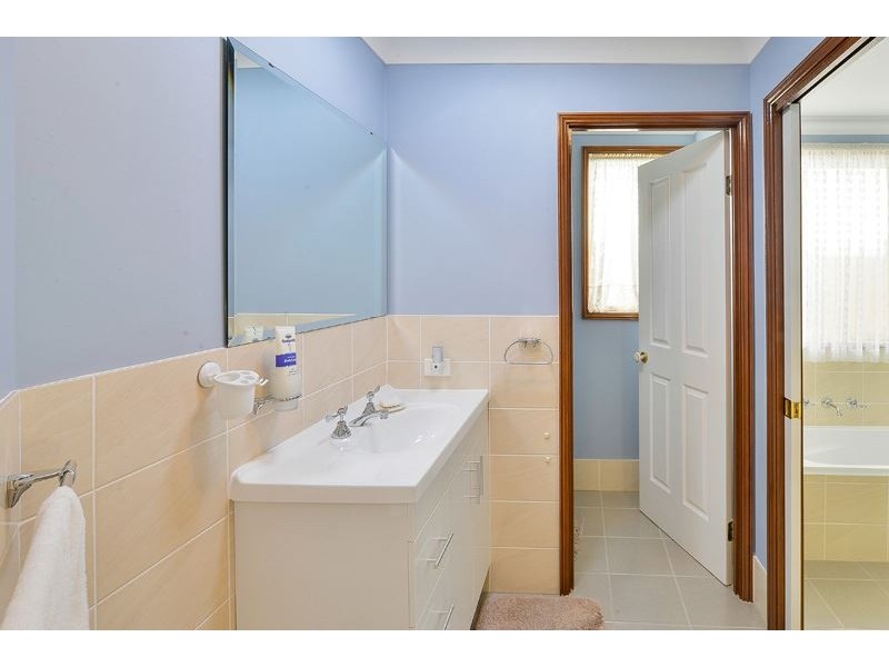 10 Kent Road, Narellan Vale NSW 2567