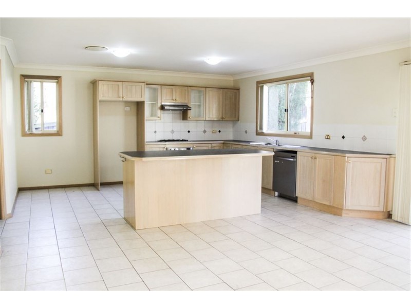 32 Ephraim Howe Place, Narellan Vale NSW 2567