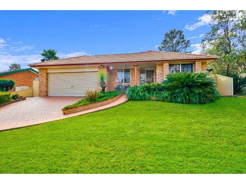 15 Rose Drive, Mount Annan NSW 2567