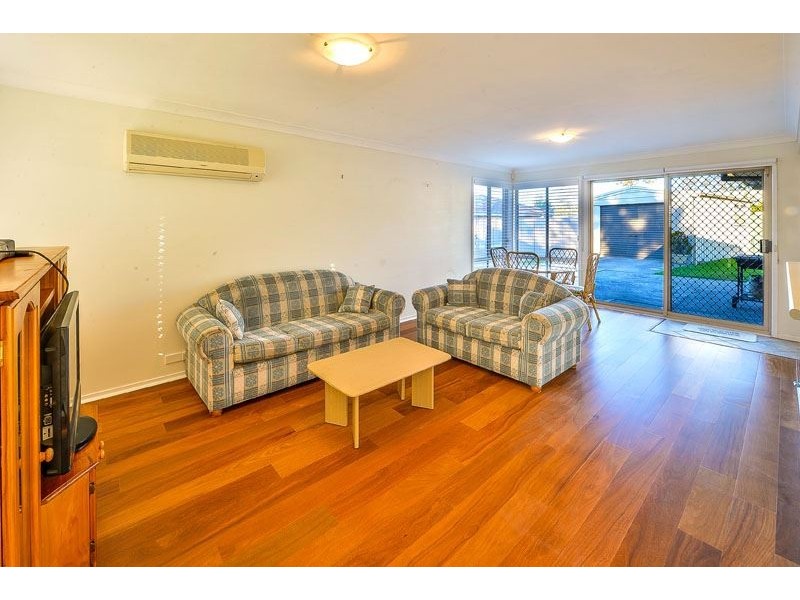 9 Manning Place, Currans Hill NSW 2567