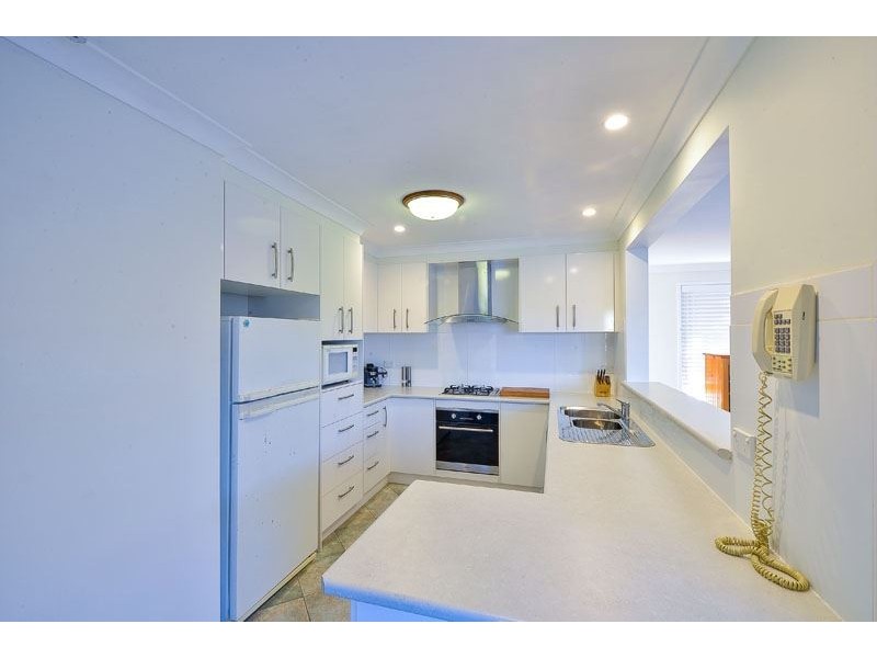 9 Manning Place, Currans Hill NSW 2567