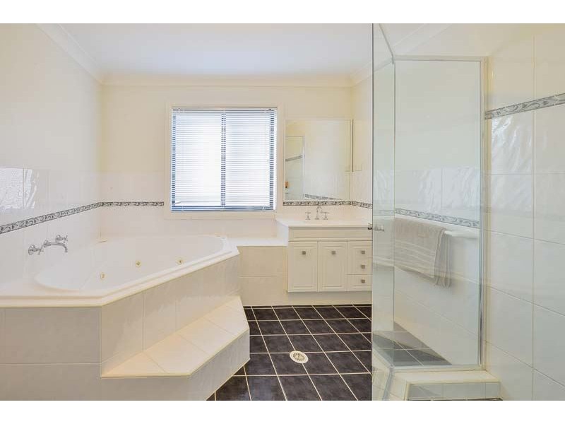 19 Lissanthe Street, Mount Annan NSW 2567