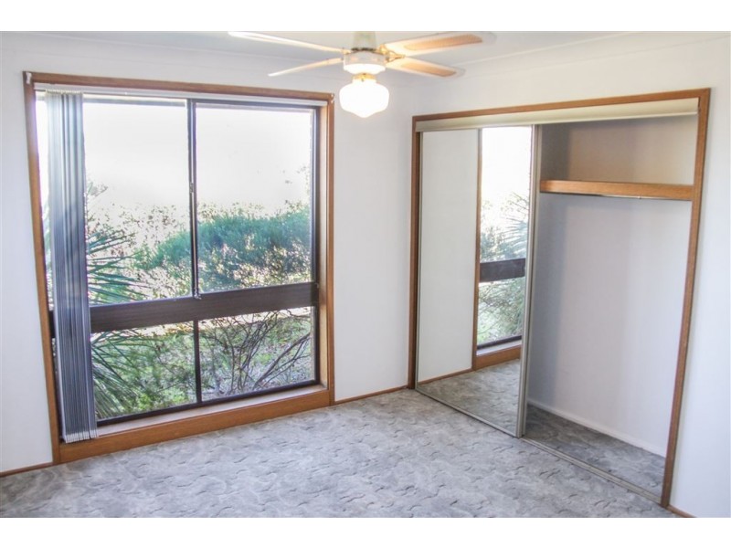 42 Southdown Road, Elderslie NSW 2570