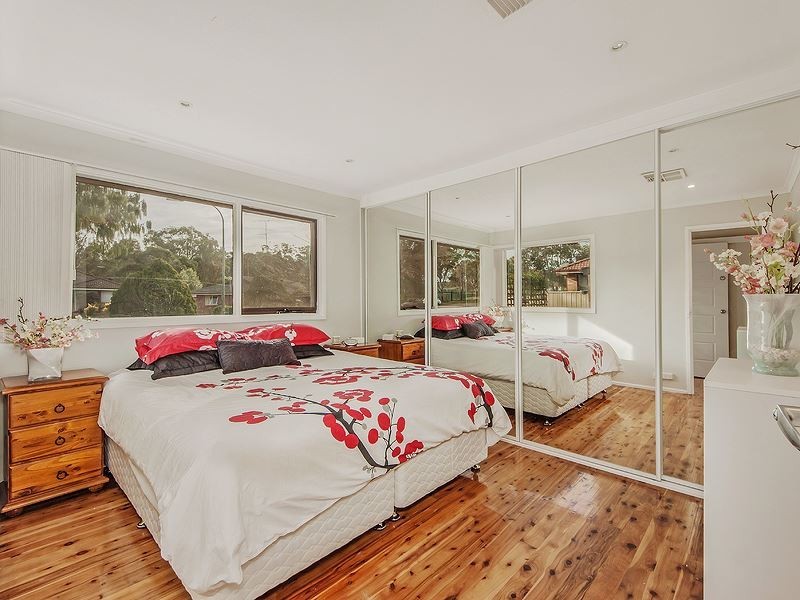 3 Tigg Place, Ambarvale NSW 2560