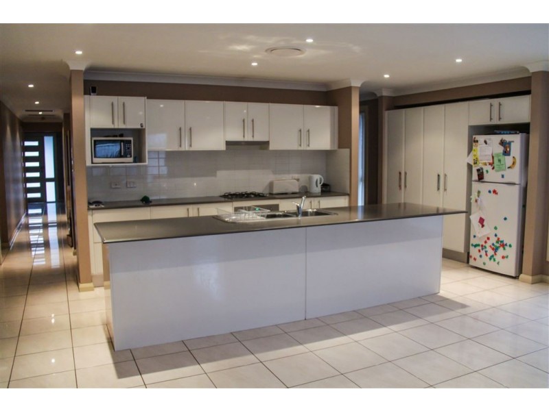 11 Westringia Avenue, Mount Annan NSW 2567