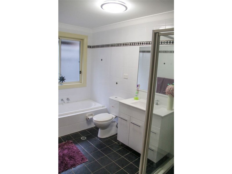 11 Westringia Avenue, Mount Annan NSW 2567