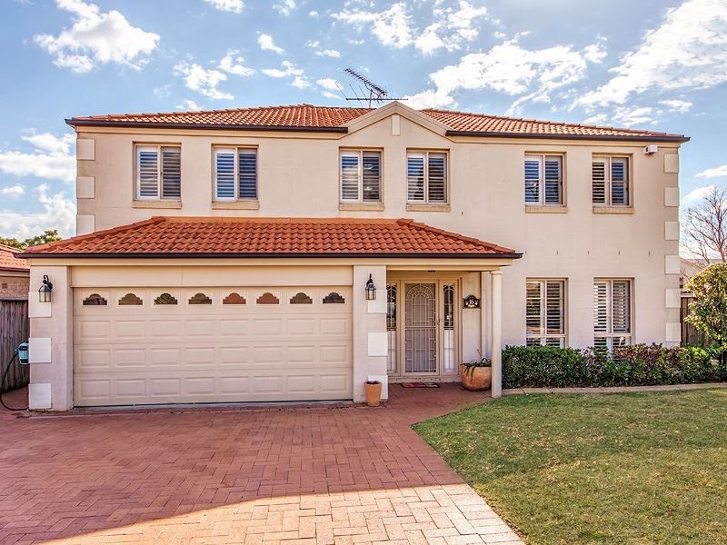 16 Crystal Way, Mount Annan NSW 2567