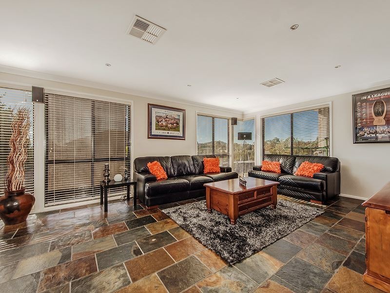 19 Deep Pool Way, Mount Annan NSW 2567