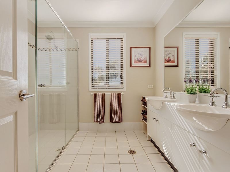 19 Deep Pool Way, Mount Annan NSW 2567