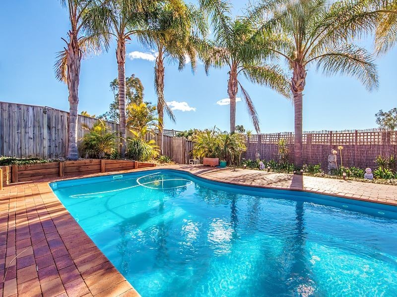 19 Deep Pool Way, Mount Annan NSW 2567