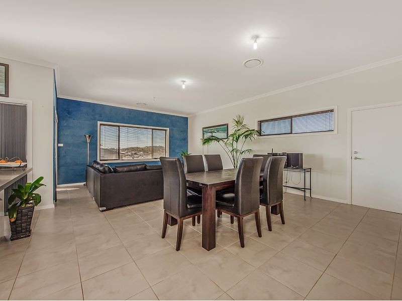 46 Moyengully Avenue, Mount Annan NSW 2567