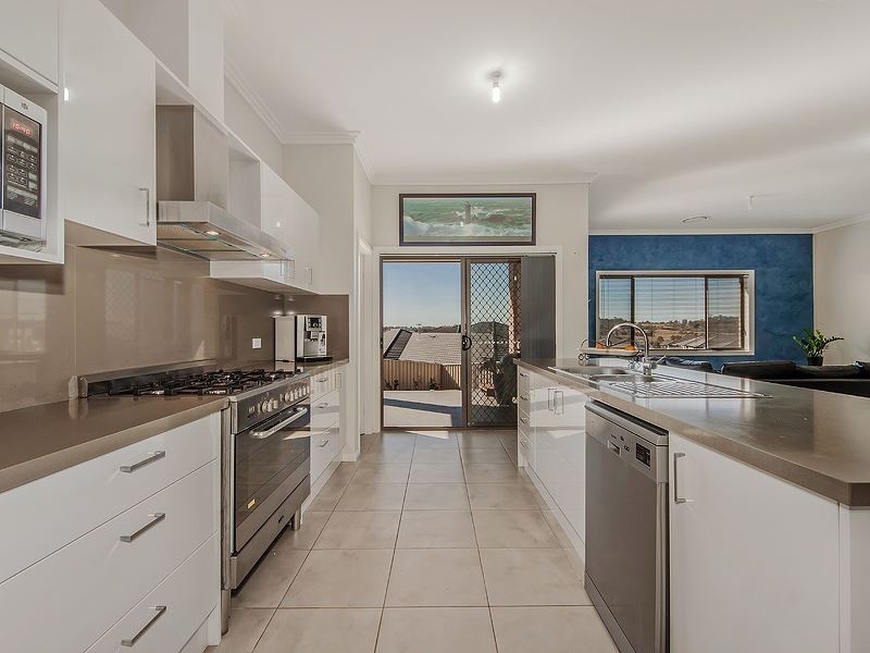 46 Moyengully Avenue, Mount Annan NSW 2567