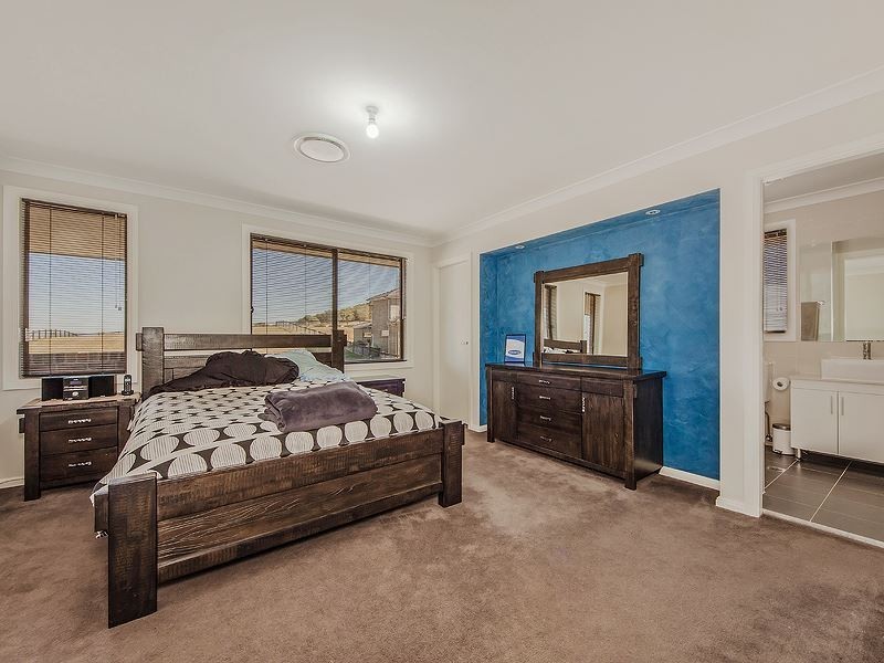 46 Moyengully Avenue, Mount Annan NSW 2567