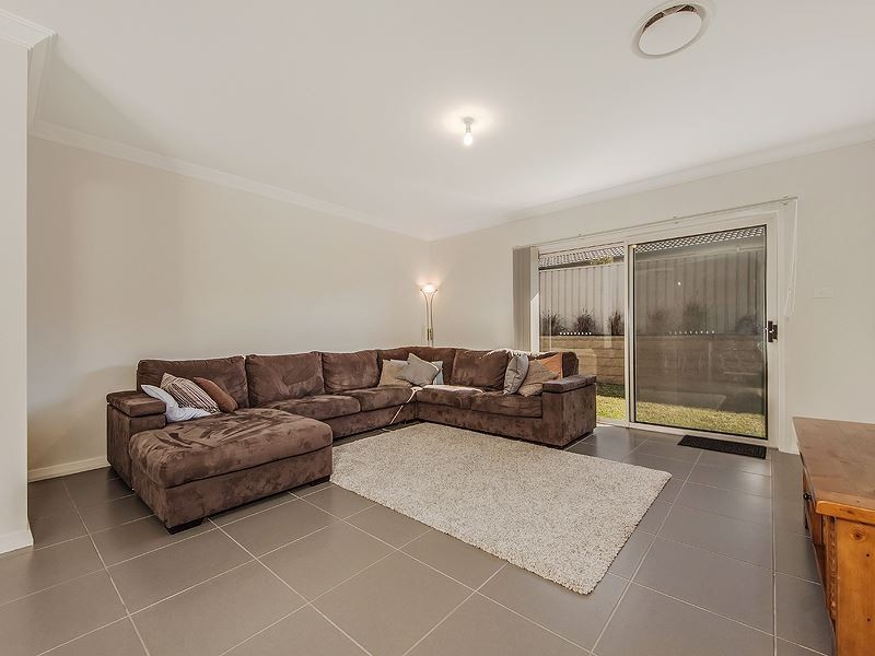 248 South Circuit, Oran Park NSW 2570