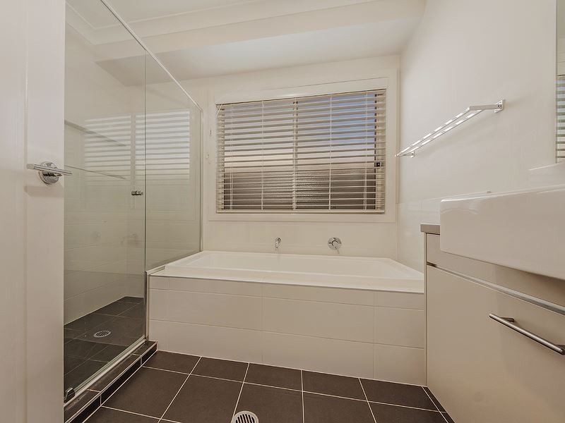 248 South Circuit, Oran Park NSW 2570