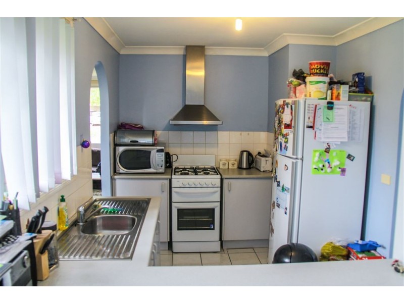 10 Paddymiller Ave, Currans Hill NSW 2567