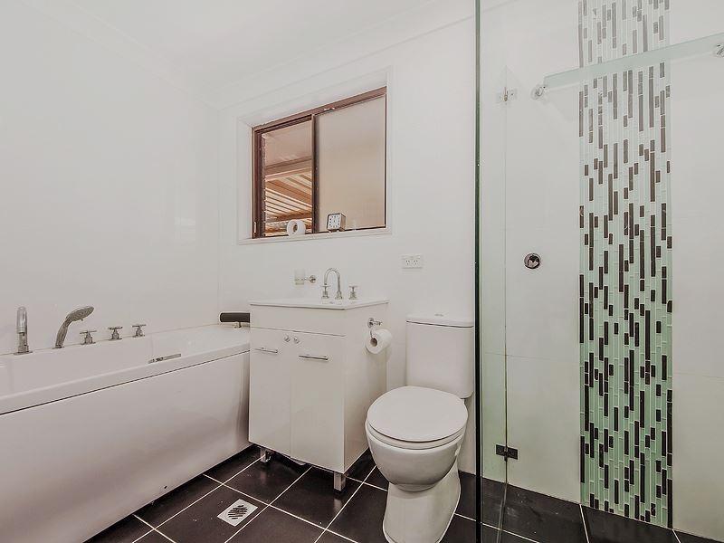 6 Fitzpatrick Road, Mount Annan NSW 2567