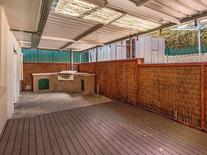 7 Bimbadeen Avenue, Bradbury NSW 2560