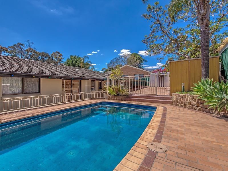 7 Bimbadeen Avenue, Bradbury NSW 2560
