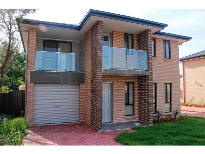 1/33 Blackwood Avenue, Minto NSW 2566