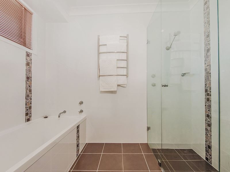 14 Seyton Place, Rosemeadow NSW 2560