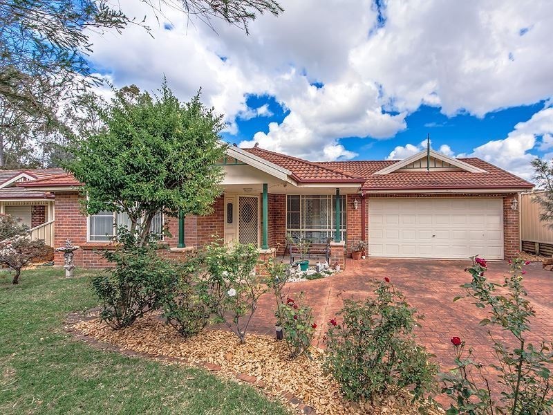 46 Stenhouse Drive, Mount Annan NSW 2567
