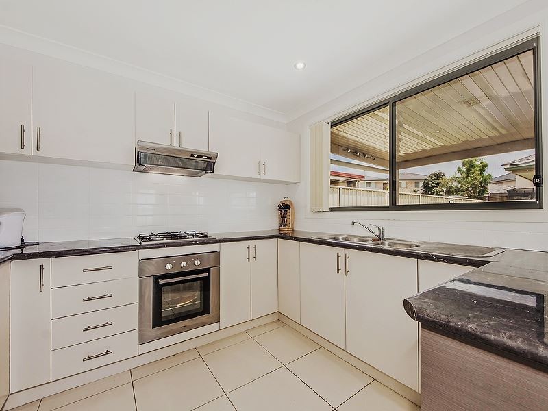 1 Laurina Street, Mount Annan NSW 2567