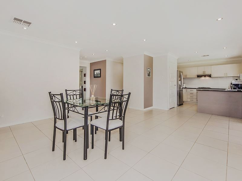 1 Laurina Street, Mount Annan NSW 2567