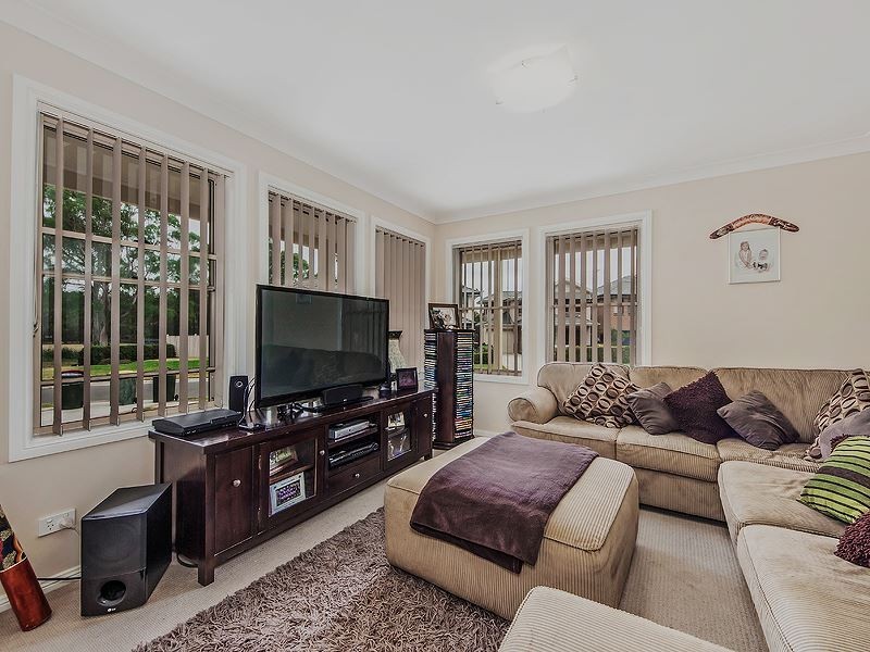 3 Windmill Parade, Currans Hill NSW 2567