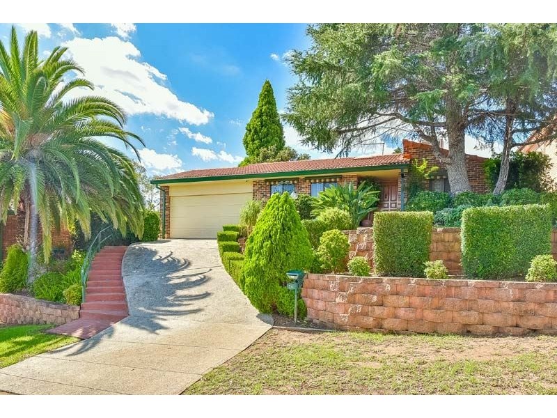 74 Stornoway Ave, St Andrews NSW 2566