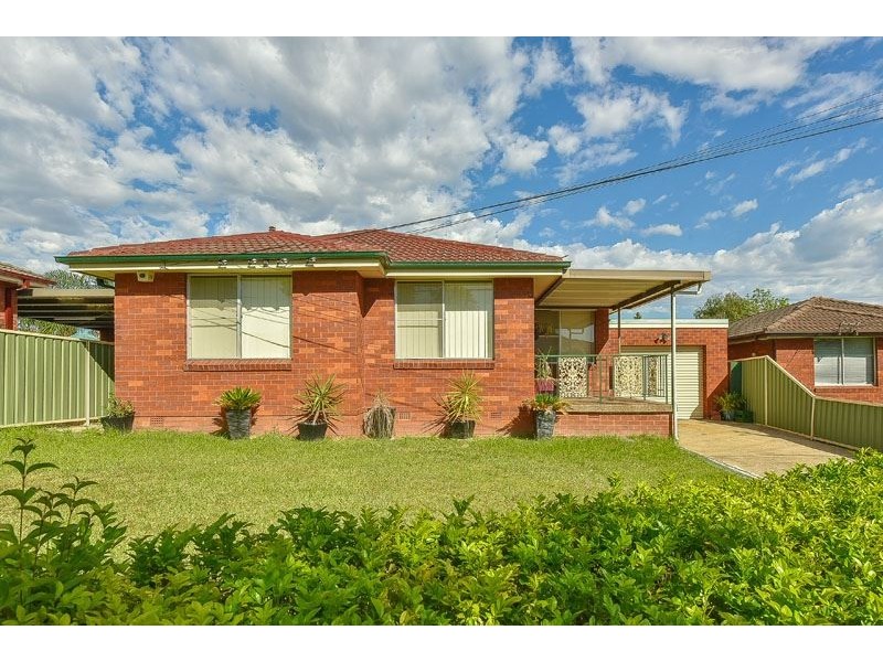 5 Ferrington Cres, Liverpool NSW 2170