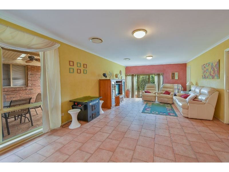 9 Manna Gum Road, Narellan Vale NSW 2567