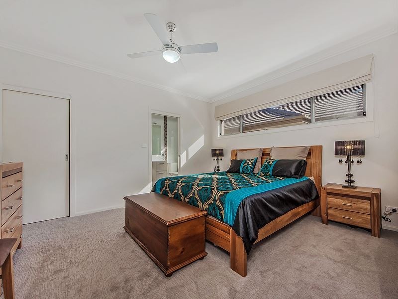 8 Lancaster Street, Gregory Hills NSW 2557