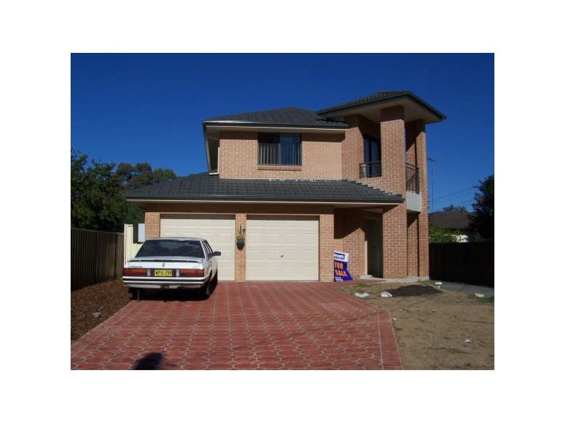 16A Rudd Rd, Campbelltown NSW 2560