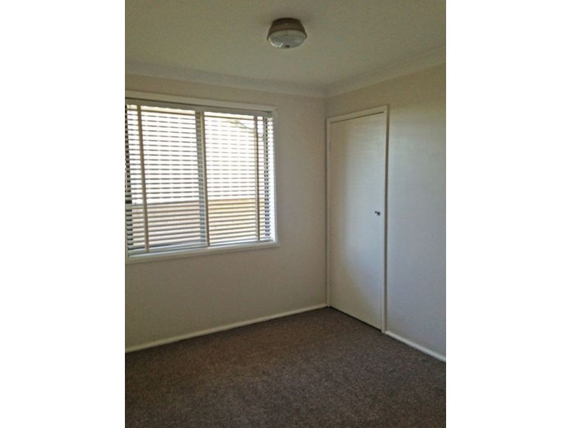 7 Jarrah Ave, Bradbury NSW 2560