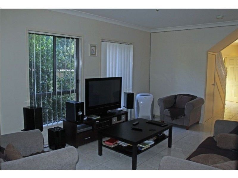 16a Rudd Rd, Leumeah NSW 2560