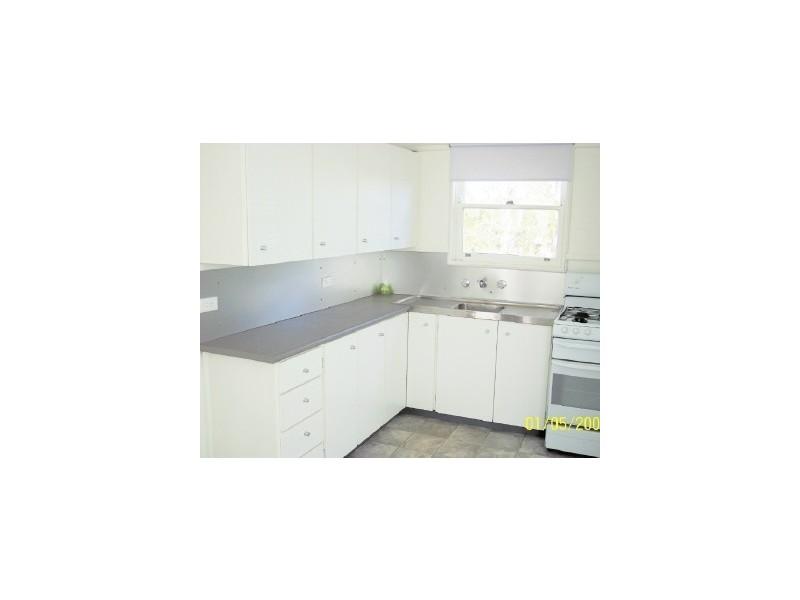29 Donaldson St, Bradbury NSW 2560