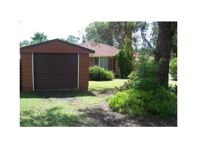 5 Bobuck Place, St Helens Park NSW 2560