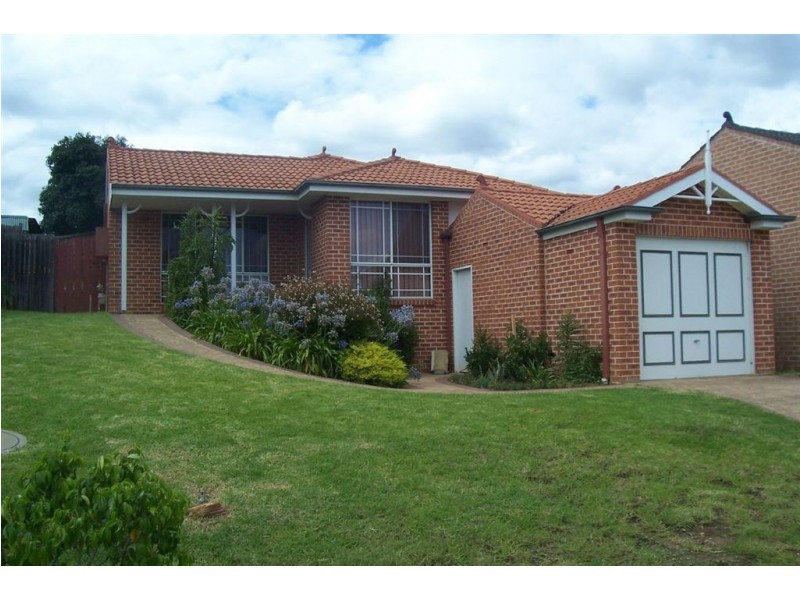 22 Parkholme Cct, Englorie Park NSW 2560