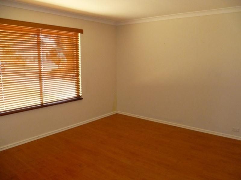 18 Monaco Avenue, North Lake WA 6163