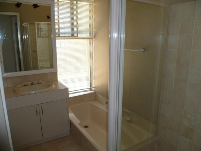 18 Monaco Avenue, North Lake WA 6163