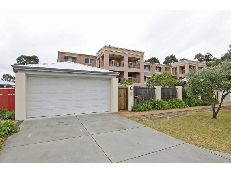 1/15 FRIAR JOHN WAY, Coolbellup WA 6163