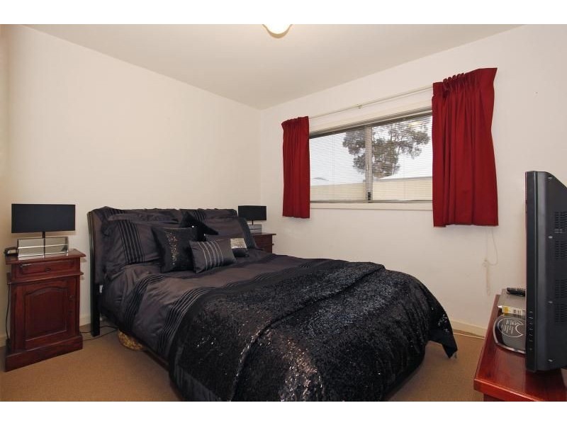 1/15 FRIAR JOHN WAY, Coolbellup WA 6163
