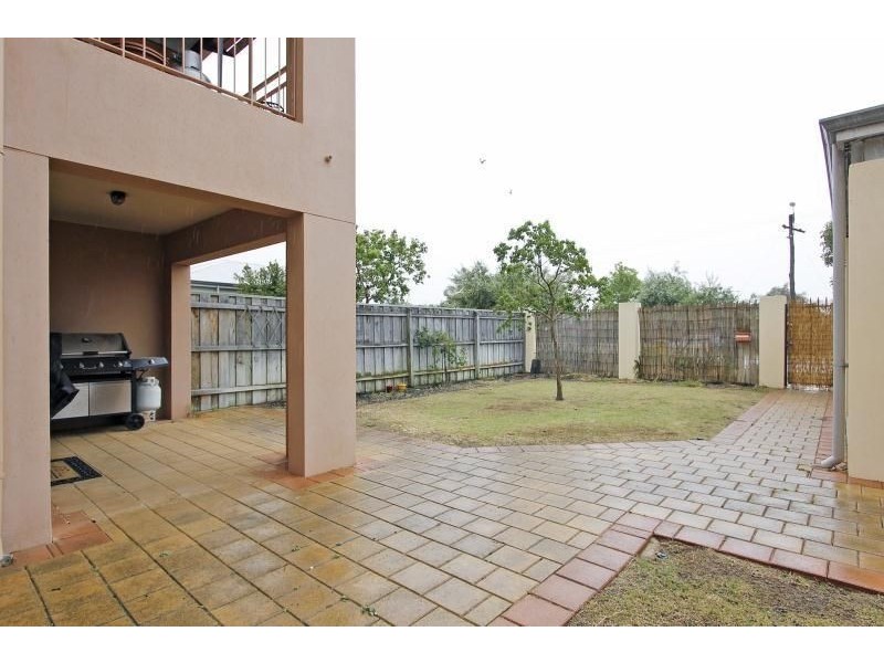 1/15 FRIAR JOHN WAY, Coolbellup WA 6163