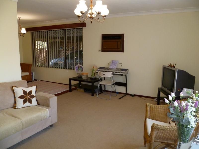 4 Oak Tree Court, Langford WA 6147