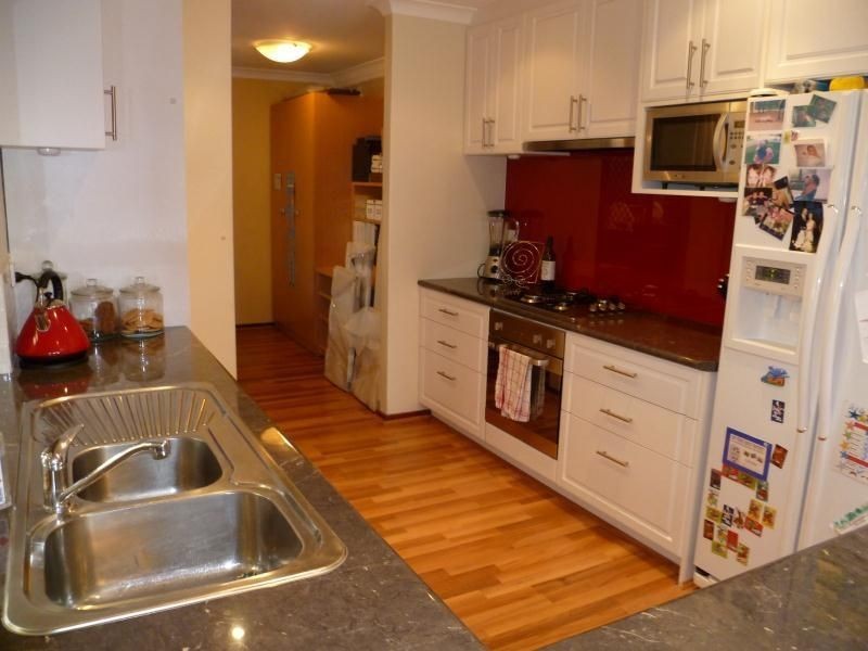 3 TEMBY COURT, Kardinya WA 6163